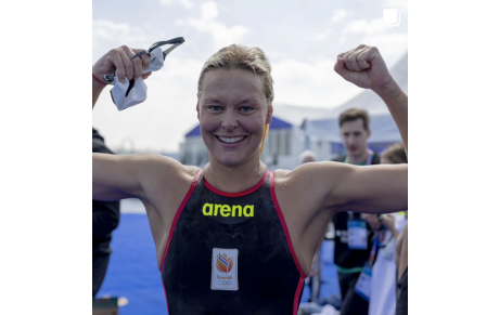 Bravo Sharon, Championne du monde du 10km eau libre à DOHA samedi 3 février 2024, qui a débuté en Dordogne (8 ans à ASPTT Périgueux)